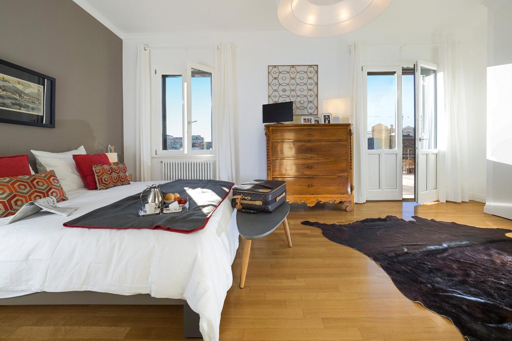 Penthouse Duomo Apartman Catania-Fontanarossai nemzetközi repülőtér Kültér fotó